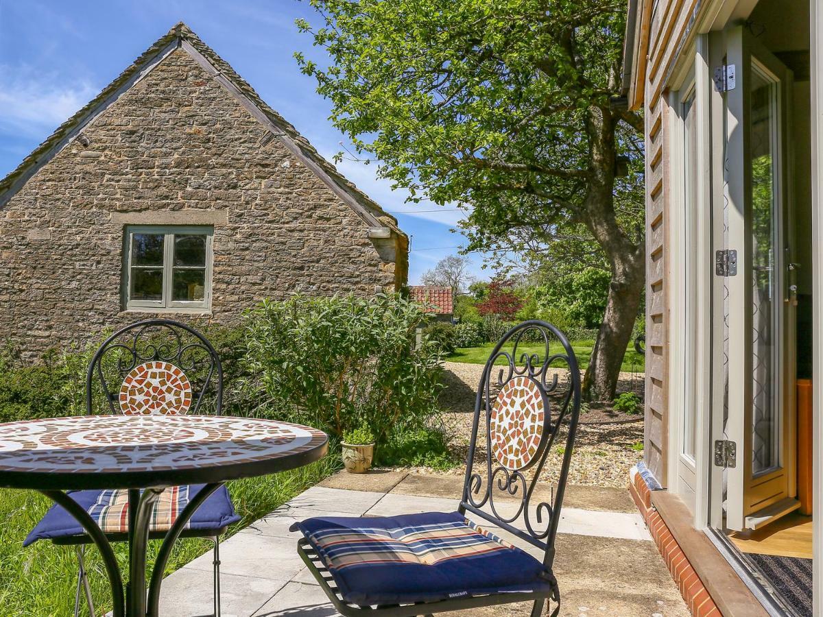 The Lodge At Mortons Malmesbury Exterior foto